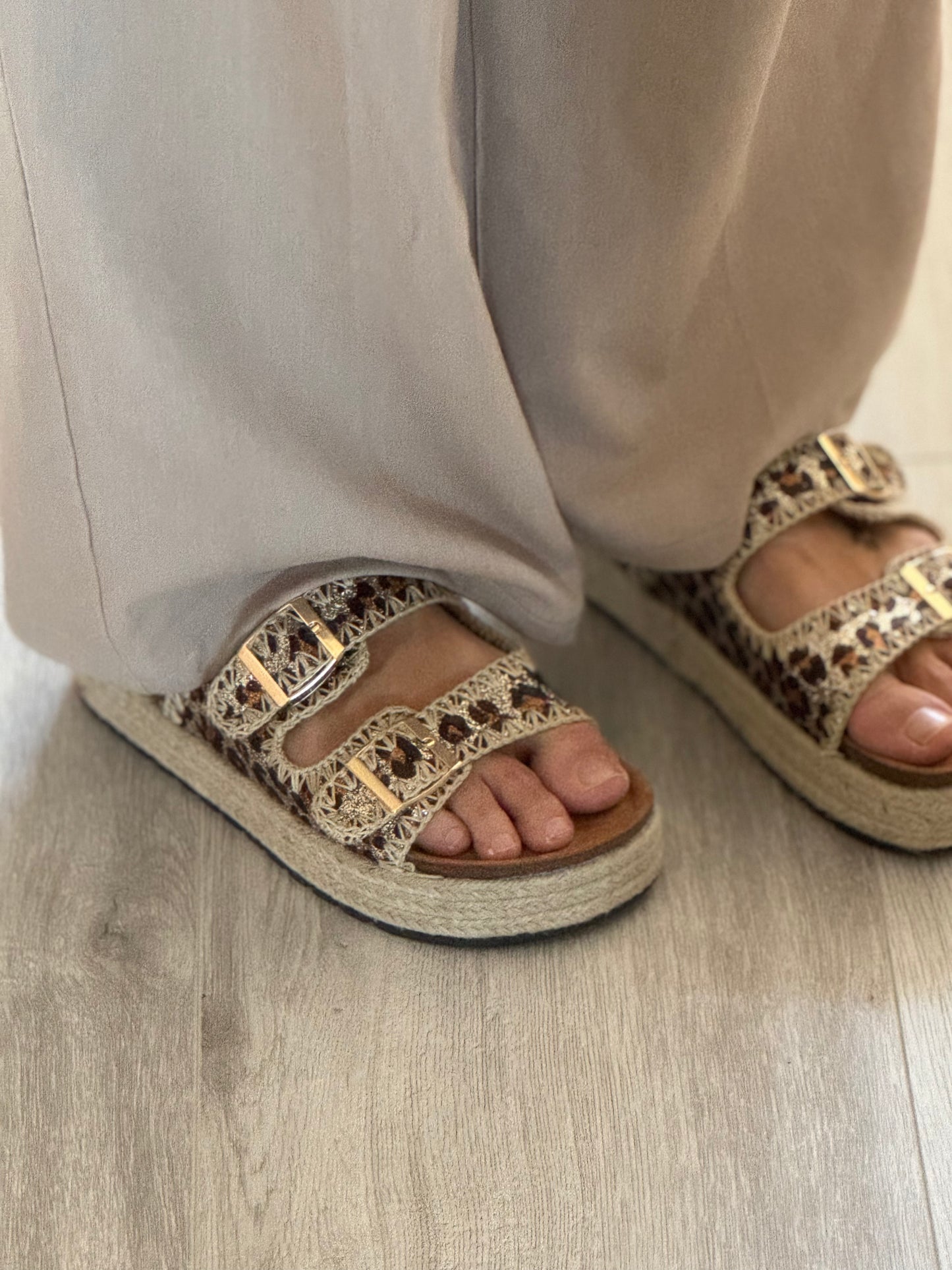 Sandalen Leo