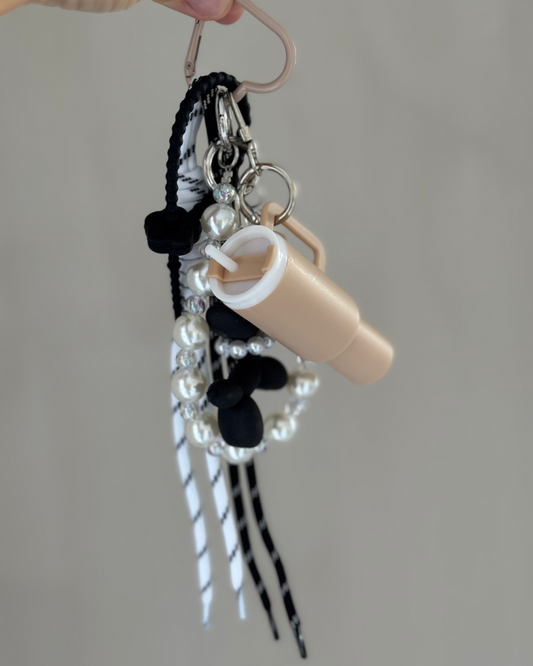 Taschenanhänger Cup