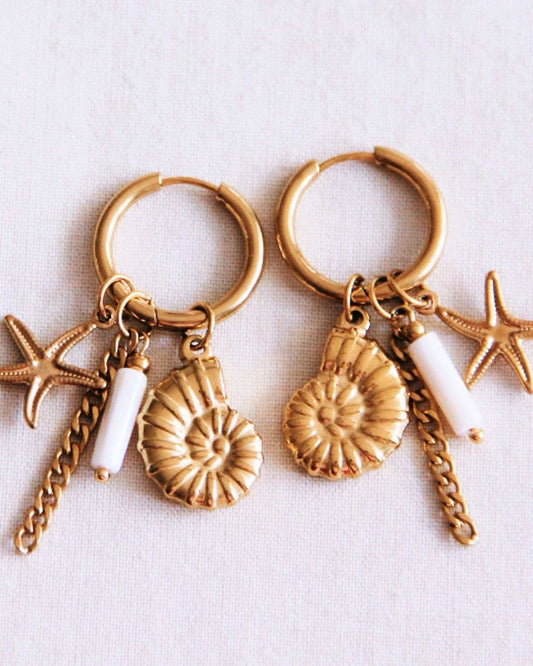 Ohrring mit Muschel, Seestern und Perlmutt-Röhre