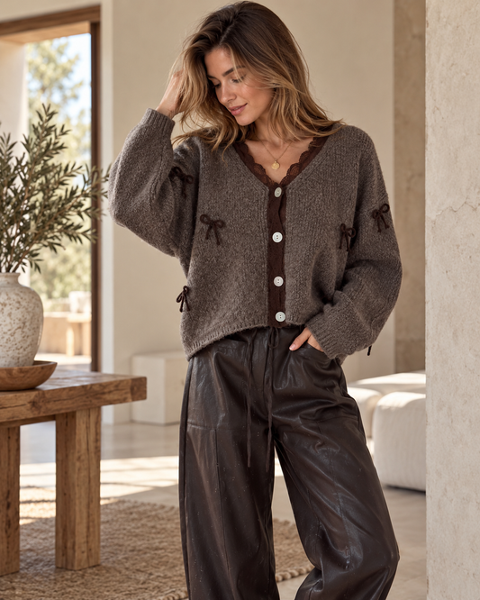 Strickjacke Schleifen