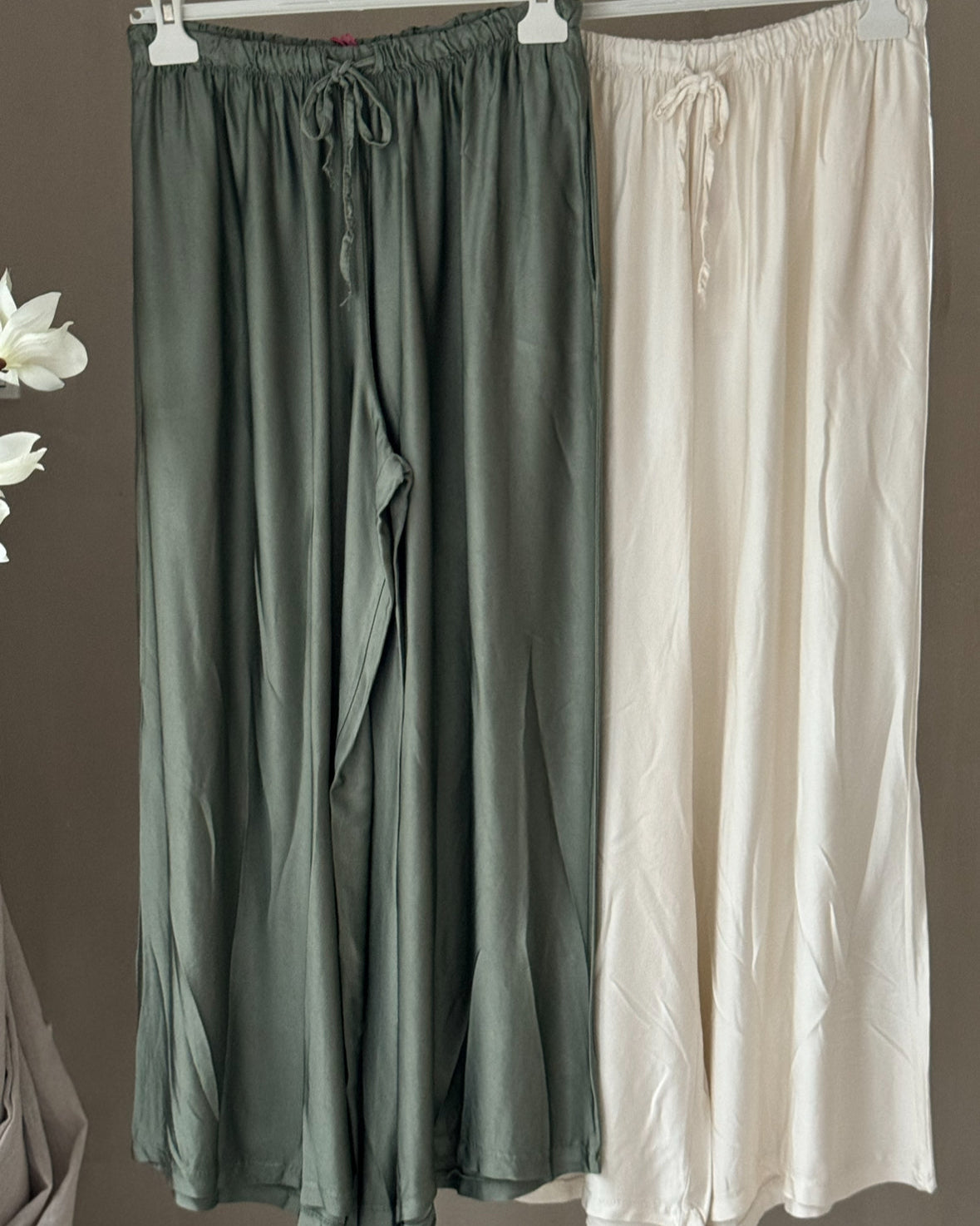 Seidenhose Greta